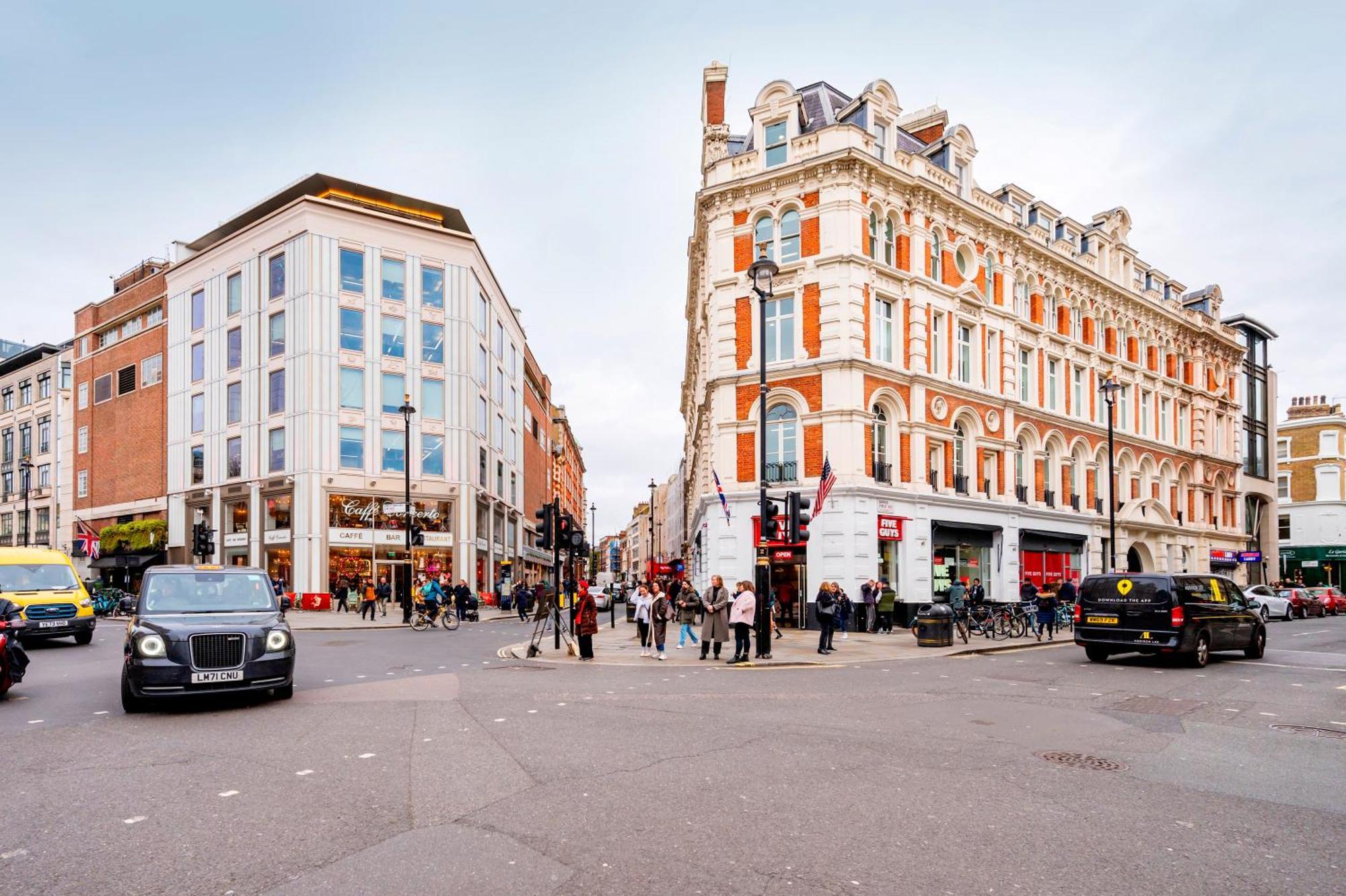 Welcome London St Martin'S Екстер'єр фото