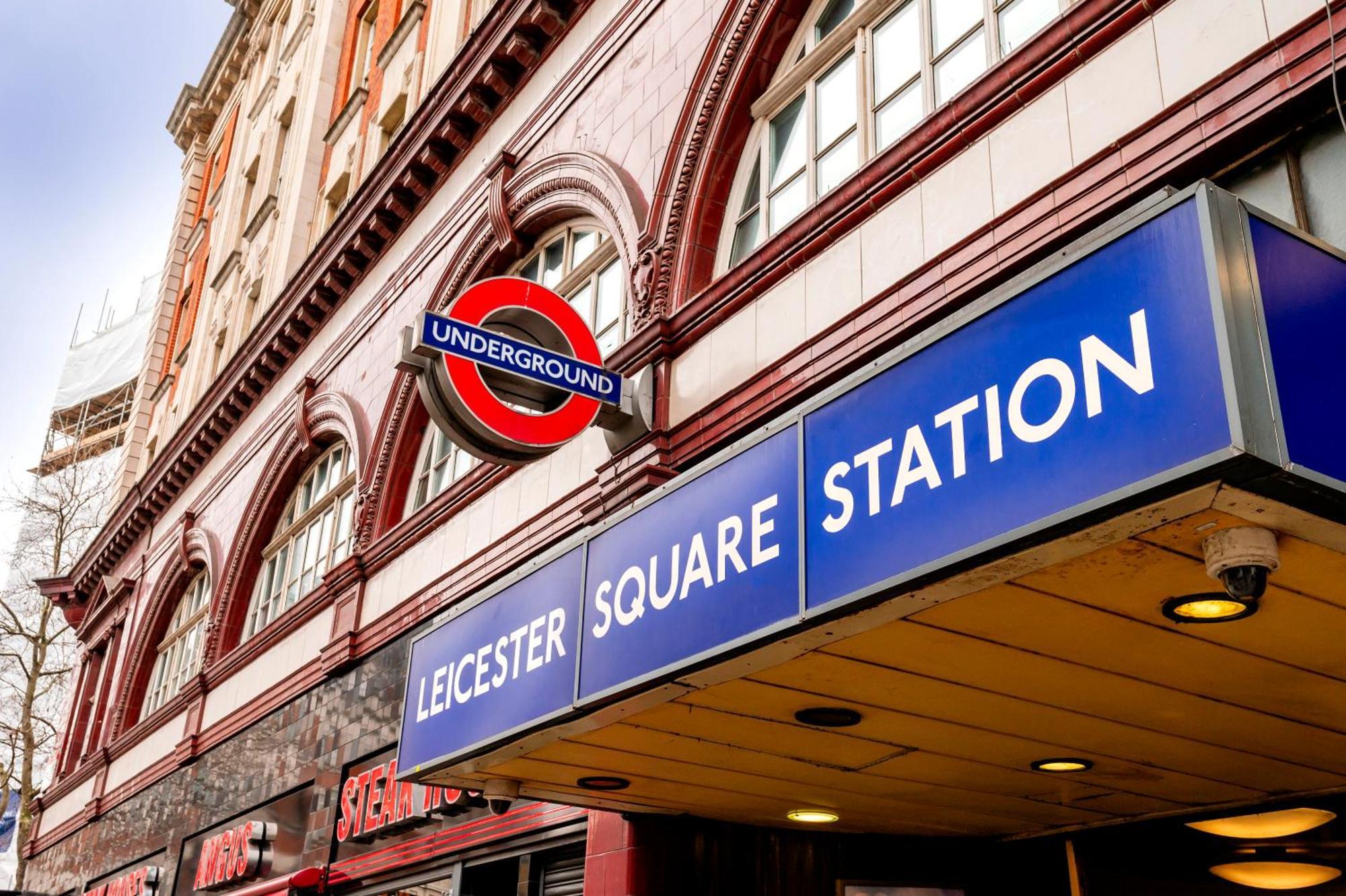 Welcome London St Martin'S Екстер'єр фото