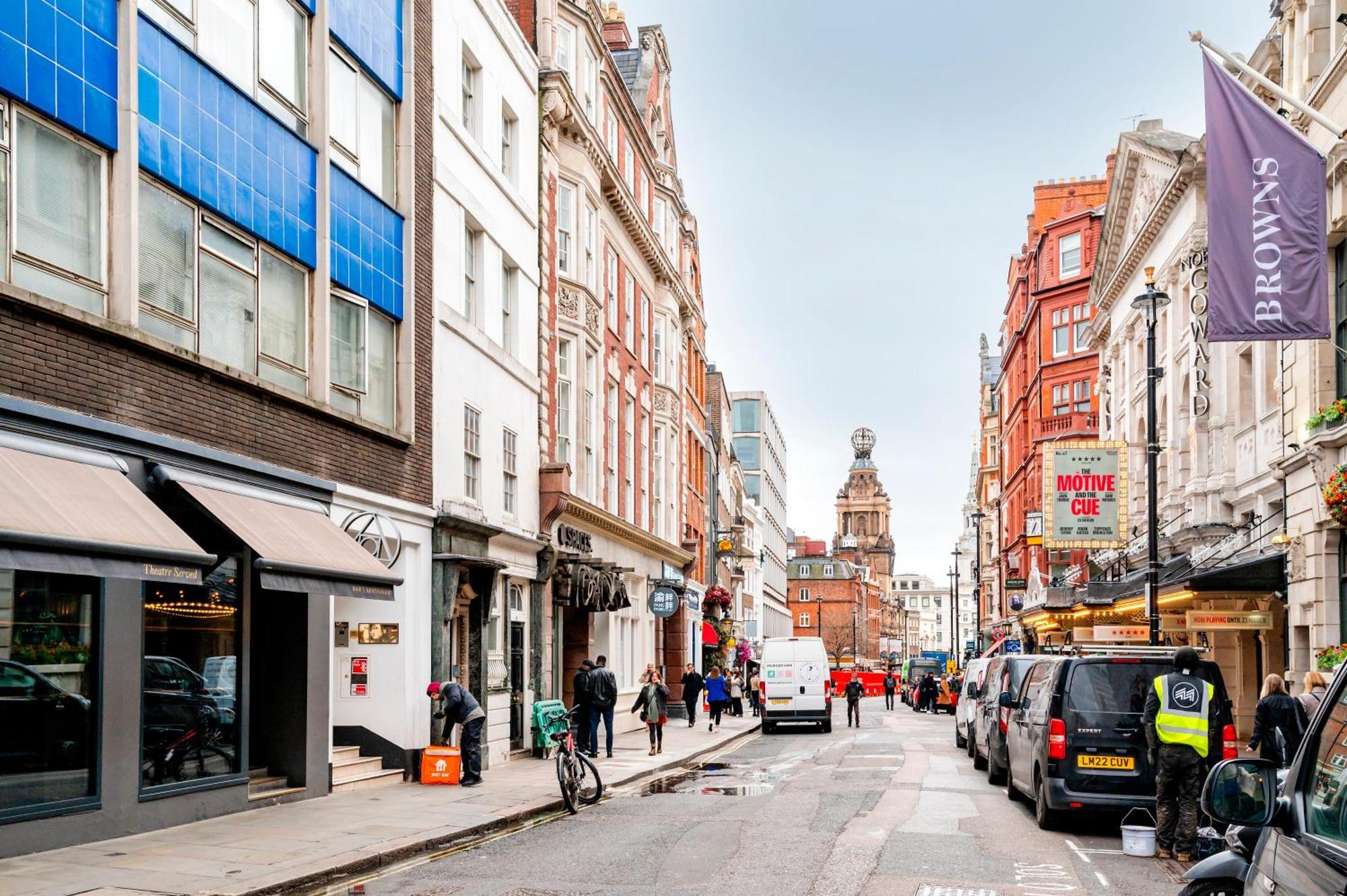 Welcome London St Martin'S Екстер'єр фото