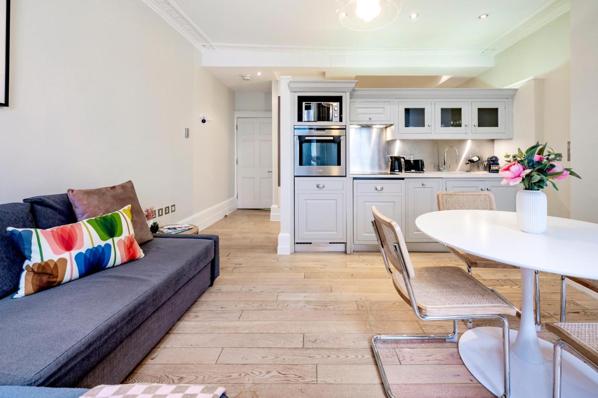 Welcome London St Martin'S Екстер'єр фото