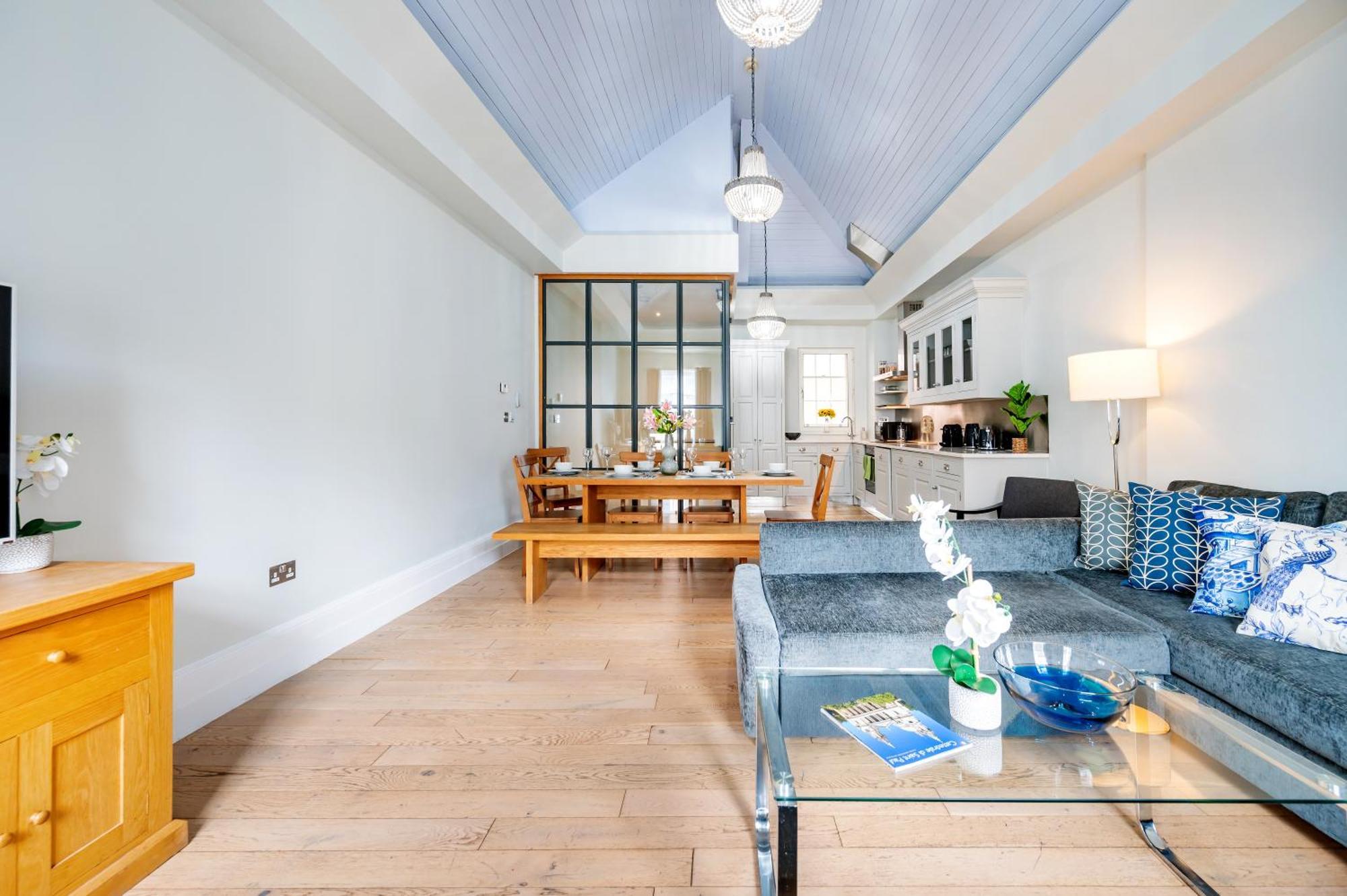 Welcome London St Martin'S Екстер'єр фото