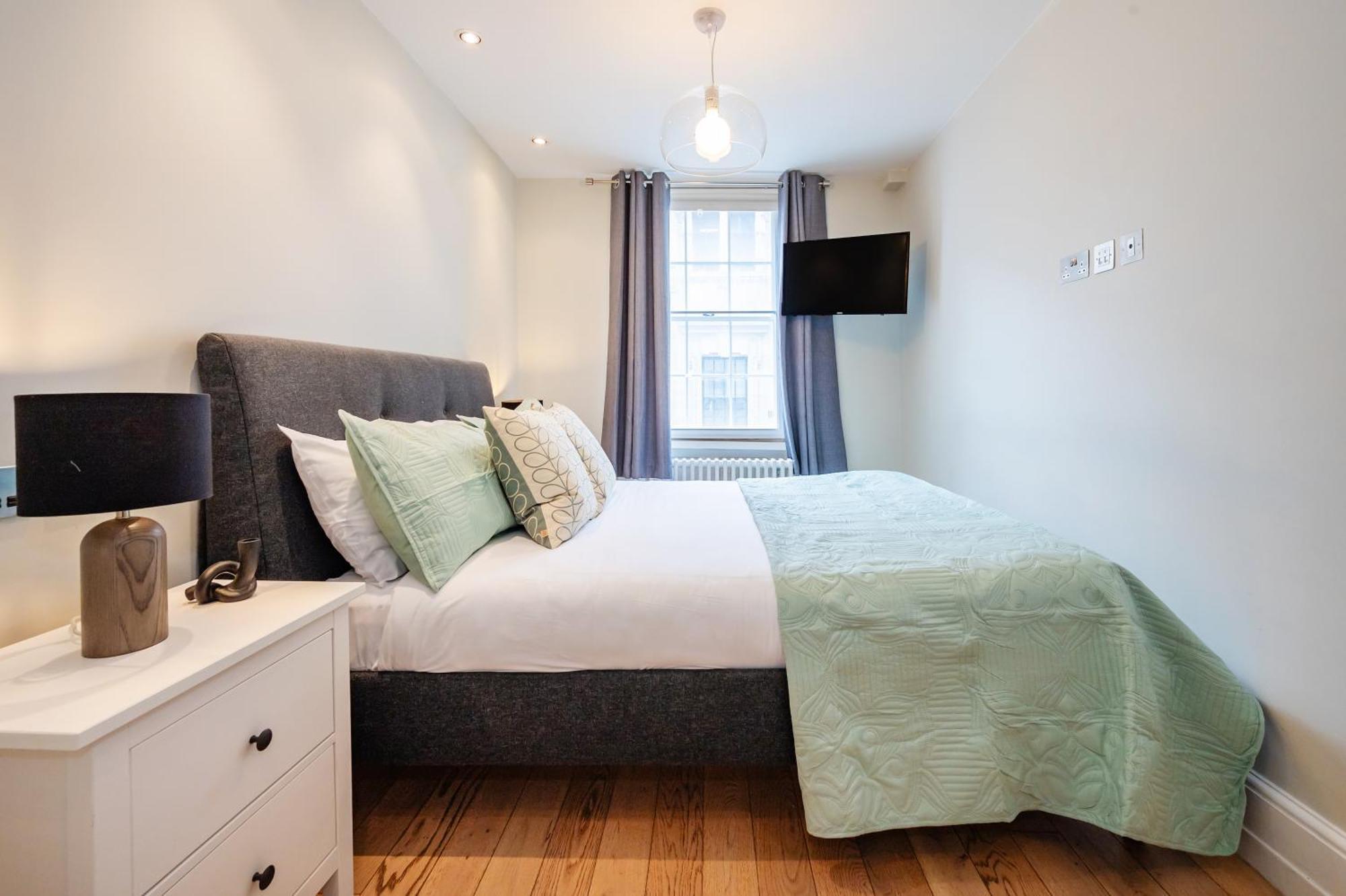 Welcome London St Martin'S Екстер'єр фото
